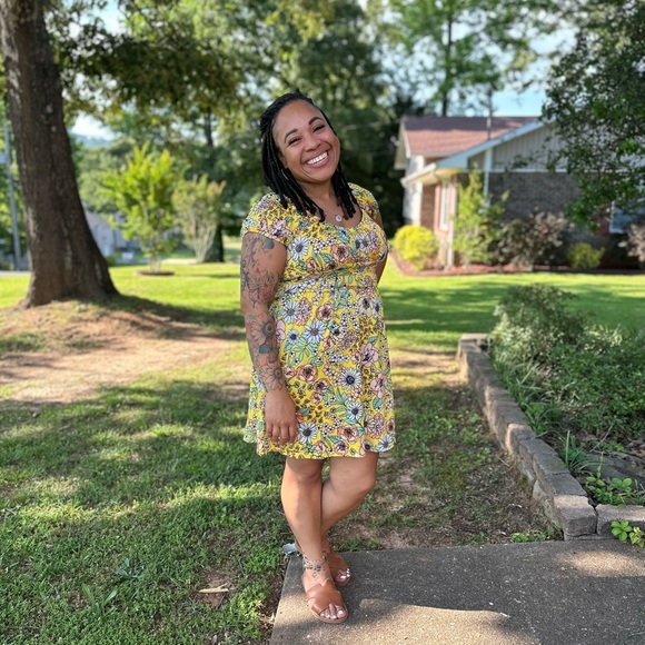 Meet your Posher, Marketta - Picture 2 of 10